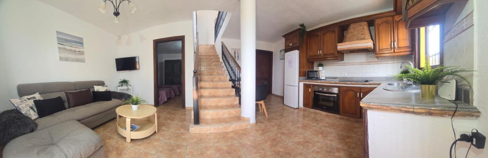 Vivienda Vacacional Finca Jorsam Con Piscina Tazacorte Exterior photo